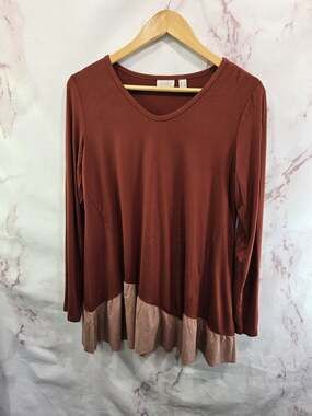 Logo by Lori Goldstein Shirt Womens Small Terracotta Pink Suede Ruffle Tunic